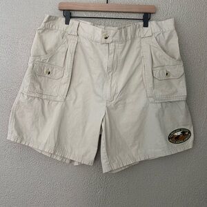 Rare Mens Walt Disney World Kilimanjaro Safari Cargo Shorts Khaki Size XXL